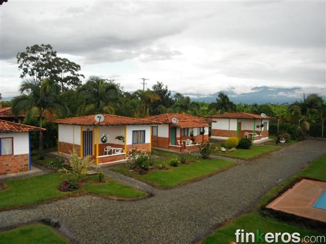 Cabañas Manantiales - Finca en Montenegro, Quindío